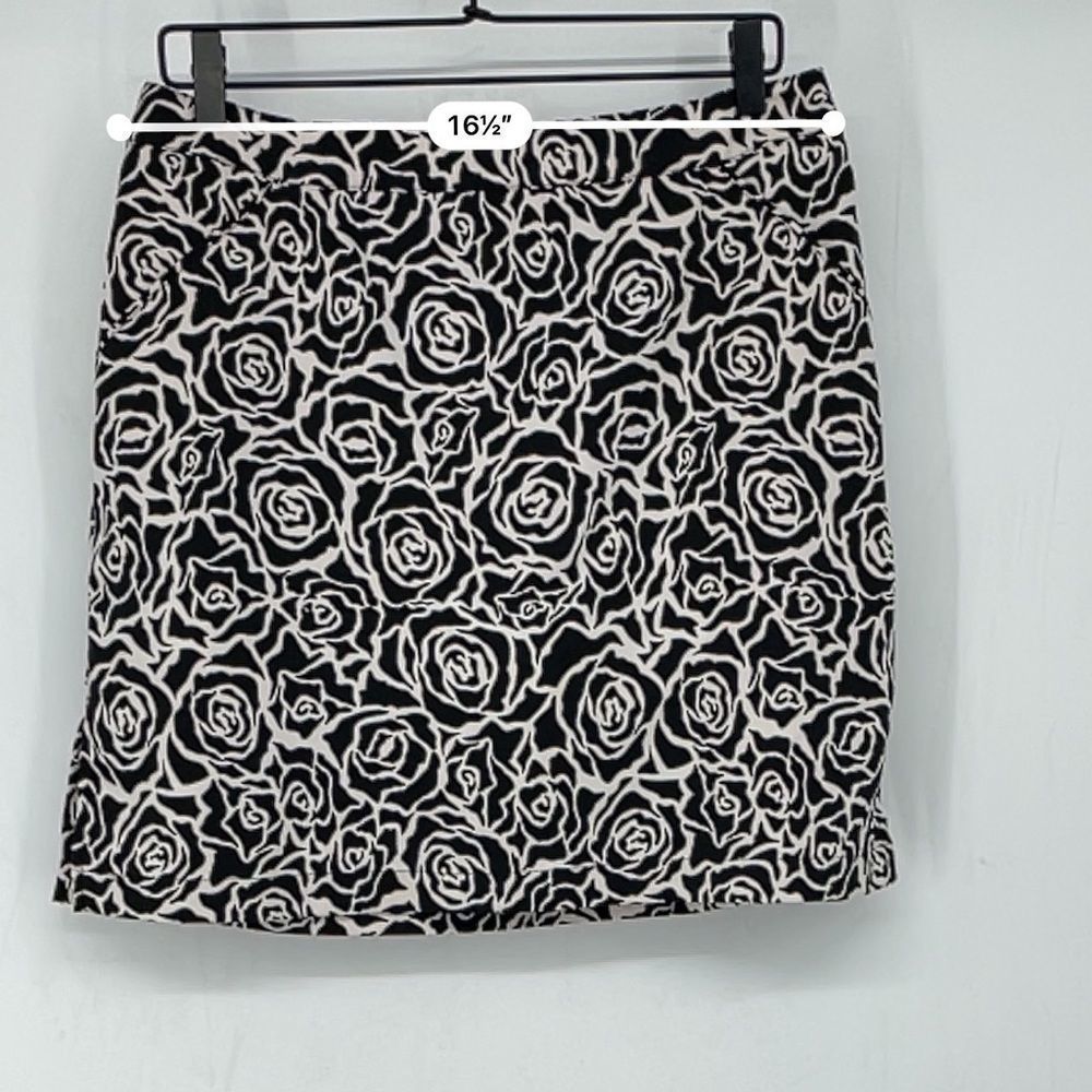 Coral Bay Black White Floral Golf Skort | Size 10 | Activewear Casual Classic - Picture 13 of 14